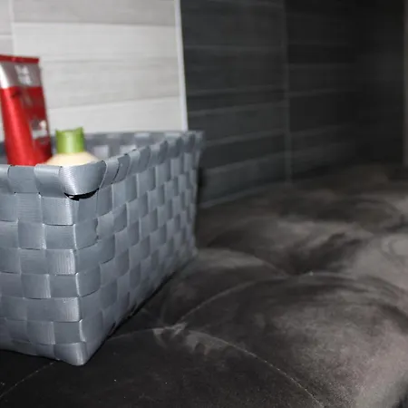Parkside Getaway - Dianabad Appartement Sofia
