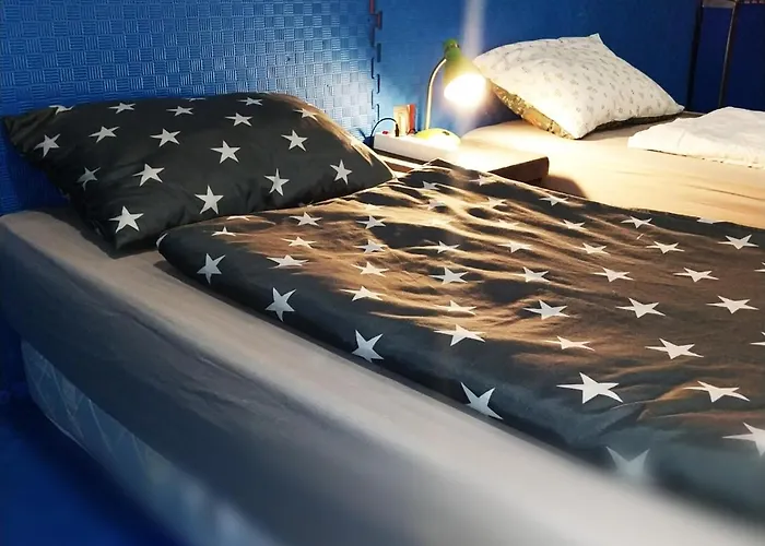 Parkside Getaway - Dianabad *